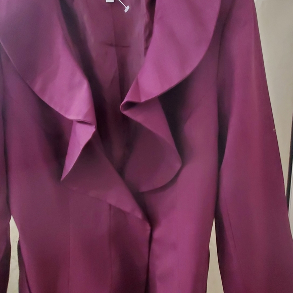 NWT 2 Piece Skirtsuit by Emily. Sz 12. Purple Color, Long Sleeves; Lined.  $70 - Picture 7 of 15